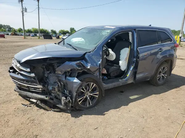 5TDBZRFH0JS814535 2018 TOYOTA HIGHLANDER - Image 1