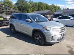 5TDBZRFH0JS825695 2018 TOYOTA HIGHLANDER