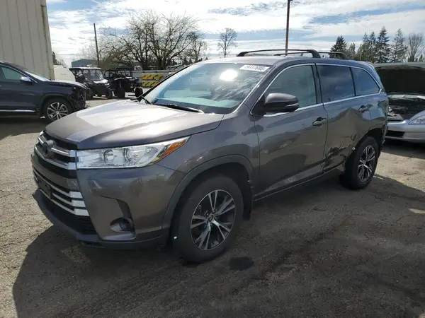 5TDBZRFH0JS856610 2018 TOYOTA HIGHLANDER - Image 1