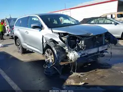 5TDBZRFH0JS908298 2018 TOYOTA HIGHLANDER
