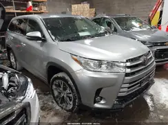 5TDBZRFH0JS909712 2018 TOYOTA HIGHLANDER