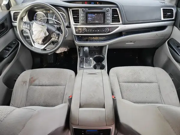5TDBZRFH0KS722326 2019 TOYOTA HIGHLANDER - Image 8