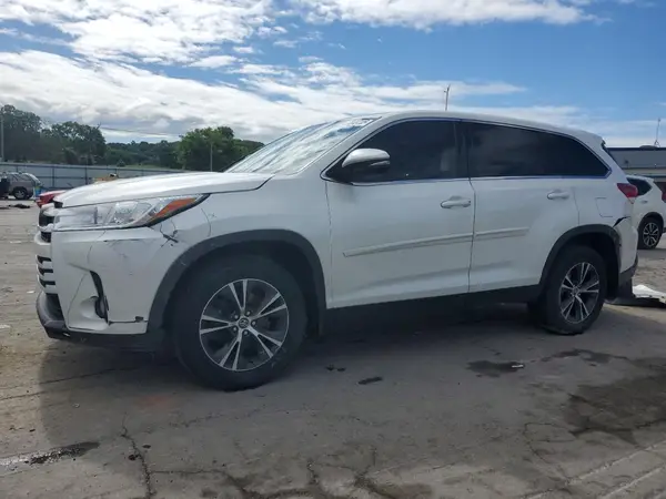 5TDBZRFH0KS725596 2019 TOYOTA HIGHLANDER - Image 1
