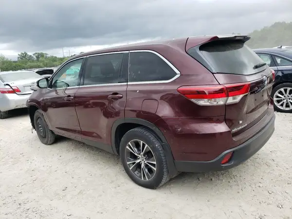5TDBZRFH0KS733102 2019 TOYOTA HIGHLANDER - Image 2