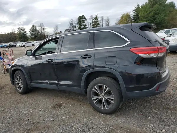 5TDBZRFH0KS742737 2019 TOYOTA HIGHLANDER - Image 2