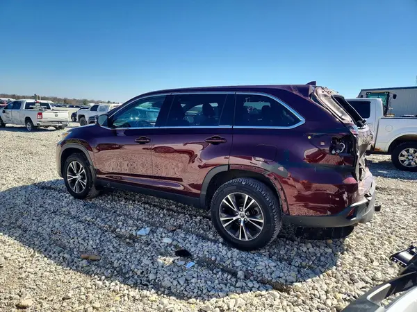 5TDBZRFH0KS963870 2019 TOYOTA HIGHLANDER - Image 2