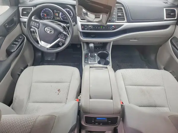 5TDBZRFH0KS996285 2019 TOYOTA HIGHLANDER - Image 8