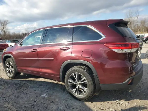 5TDBZRFH1HS372682 2017 TOYOTA HIGHLANDER - Image 2