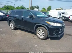 5TDBZRFH1HS412050 2017 TOYOTA HIGHLANDER