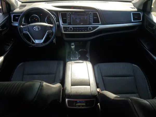 5TDBZRFH1JS815242 2018 TOYOTA HIGHLANDER - Image 8