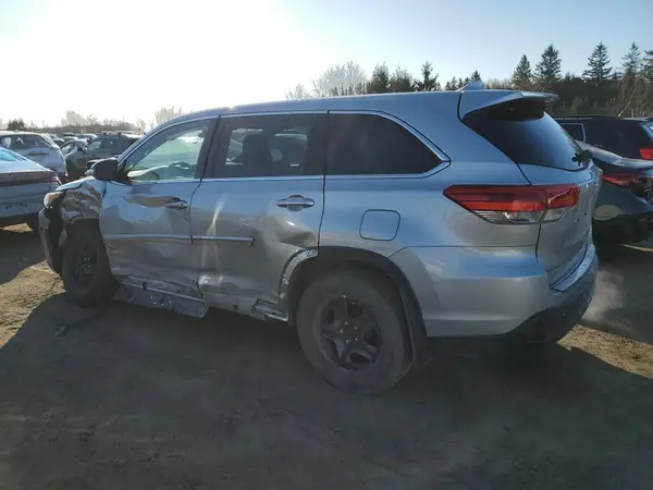 5TDBZRFH1JS833336 2018 TOYOTA HIGHLANDER - Image 2