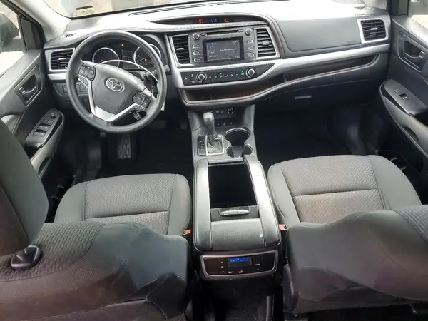 5TDBZRFH1JS873934 2018 TOYOTA HIGHLANDER - Image 8