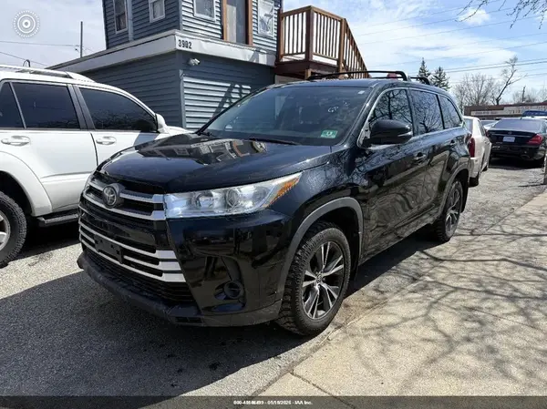 5TDBZRFH1JS883847 2018 TOYOTA HIGHLANDER - Image 2