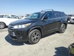 5TDBZRFH1JS914157 2018 TOYOTA HIGHLANDER