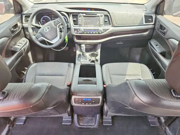 5TDBZRFH1KS731794 2019 TOYOTA HIGHLANDER - Image 8