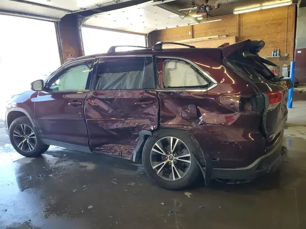 5TDBZRFH1KS732623 2019 TOYOTA HIGHLANDER - Image 2
