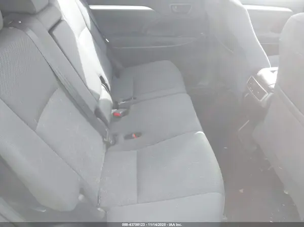 5TDBZRFH1KS740253 2019 TOYOTA HIGHLANDER - Image 8