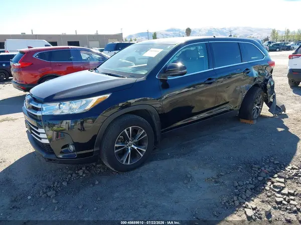 5TDBZRFH1KS742780 2019 TOYOTA HIGHLANDER - Image 2