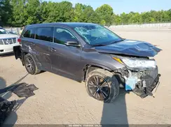 5TDBZRFH1KS744738 2019 TOYOTA HIGHLANDER