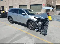 5TDBZRFH1KS932093 2019 TOYOTA HIGHLANDER