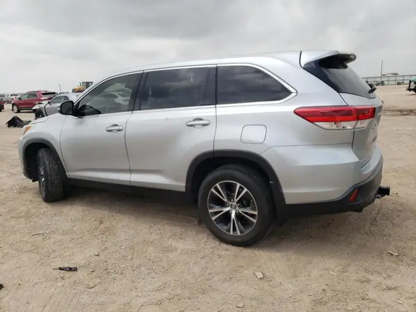 5TDBZRFH1KS946849 2019 TOYOTA HIGHLANDER - Image 2