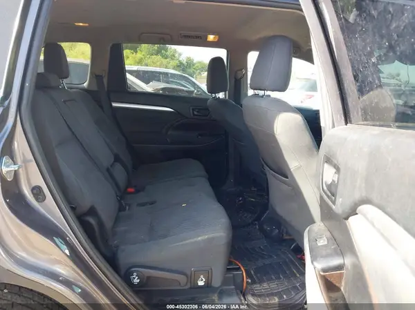 5TDBZRFH1KS961299 2019 TOYOTA HIGHLANDER - Image 8