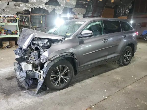 5TDBZRFH2HS423056 2017 TOYOTA HIGHLANDER - Image 1
