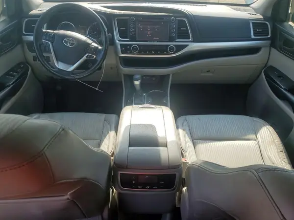 5TDBZRFH2JS801253 2018 TOYOTA HIGHLANDER - Image 8