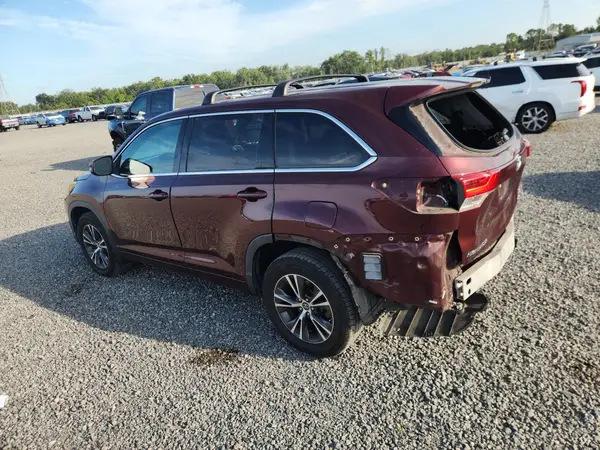 5TDBZRFH2JS881220 2018 TOYOTA HIGHLANDER - Image 2