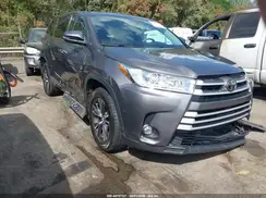 5TDBZRFH2JS881864 2018 TOYOTA HIGHLANDER