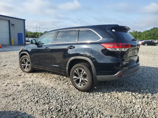 5TDBZRFH2JS906200 2018 TOYOTA HIGHLANDER - Image 2
