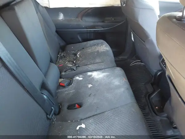 5TDBZRFH2KS743601 2019 TOYOTA HIGHLANDER - Image 8