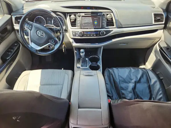 5TDBZRFH2KS918235 2019 TOYOTA HIGHLANDER - Image 8