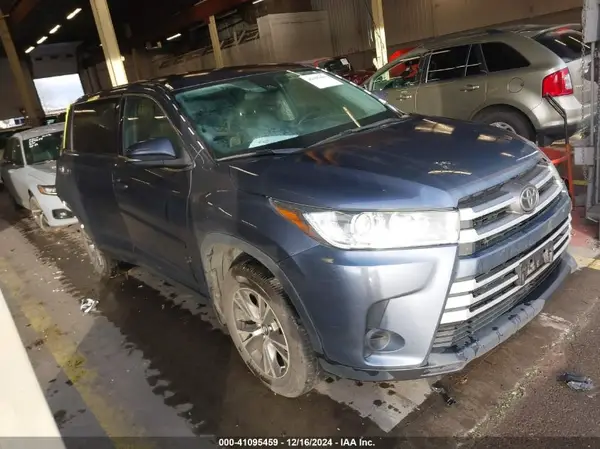 5TDBZRFH2KS923080 2019 TOYOTA HIGHLANDER - Image 1