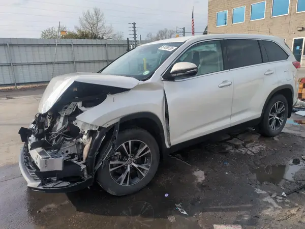 5TDBZRFH2KS927680 2019 TOYOTA HIGHLANDER - Image 1