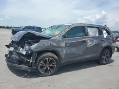 5TDBZRFH2KS943961 2019 TOYOTA HIGHLANDER