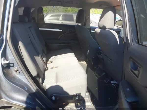 5TDBZRFH2KS959349 2019 TOYOTA HIGHLANDER - Image 8