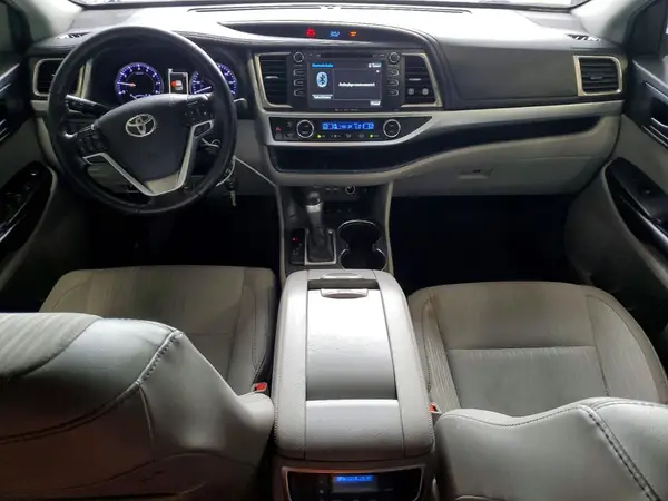 5TDBZRFH2KS996496 2019 TOYOTA HIGHLANDER - Image 8
