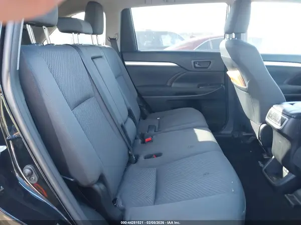 5TDBZRFH2KS997647 2019 TOYOTA HIGHLANDER - Image 8