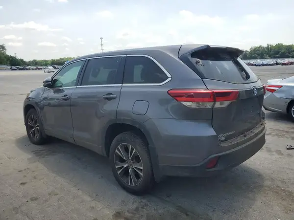 5TDBZRFH3JS875040 2018 TOYOTA HIGHLANDER - Image 2