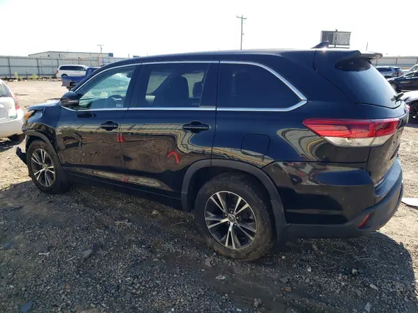 5TDBZRFH3JS914418 2018 TOYOTA HIGHLANDER - Image 2