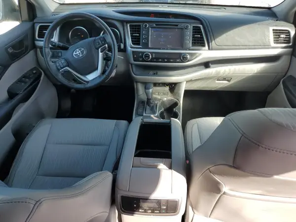 5TDBZRFH3KS734485 2019 TOYOTA HIGHLANDER - Image 8
