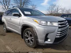 5TDBZRFH3KS916218 2019 TOYOTA HIGHLANDER