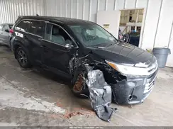 5TDBZRFH4JS490831 2018 TOYOTA HIGHLANDER