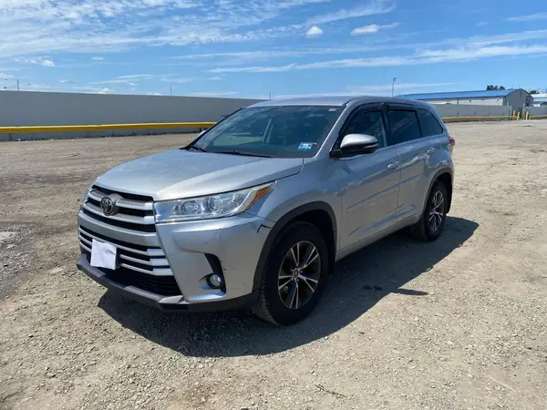 5TDBZRFH4JS499433 2018 TOYOTA HIGHLANDER - Image 2
