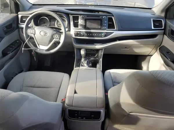5TDBZRFH4JS815851 2018 TOYOTA HIGHLANDER - Image 8