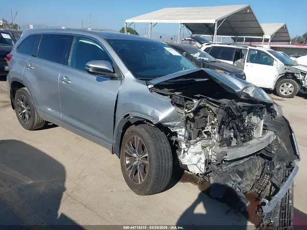 5TDBZRFH4JS834061 2018 TOYOTA HIGHLANDER - Image 1