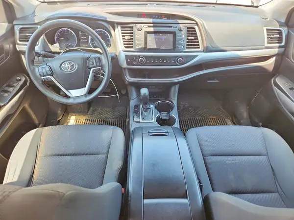 5TDBZRFH4JS872177 2018 TOYOTA HIGHLANDER - Image 8