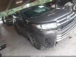 5TDBZRFH4JS874138 2018 TOYOTA HIGHLANDER
