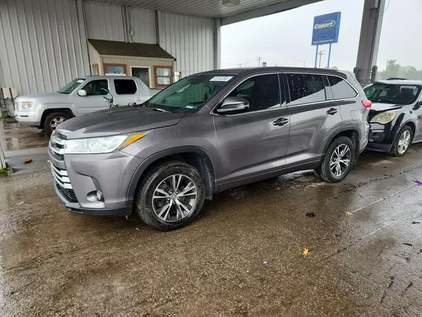 5TDBZRFH4JS915108 2018 TOYOTA HIGHLANDER - Image 1